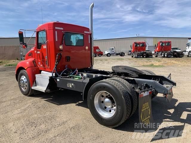 Kenworth T370 Tractor Units