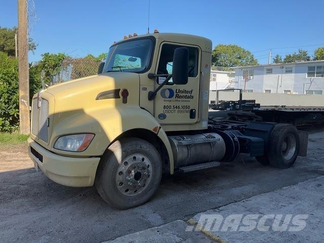 Kenworth T370 Tractor Units