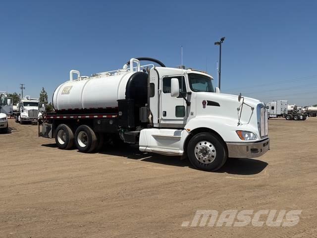 Kenworth T660 Combi / vacuum trucks
