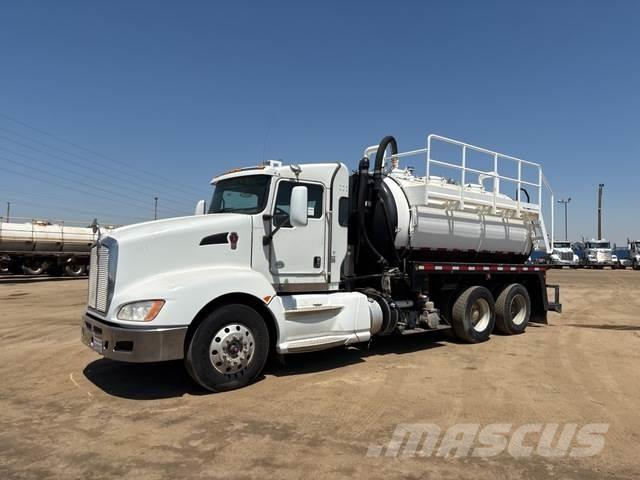 Kenworth T660 Combi / vacuum trucks
