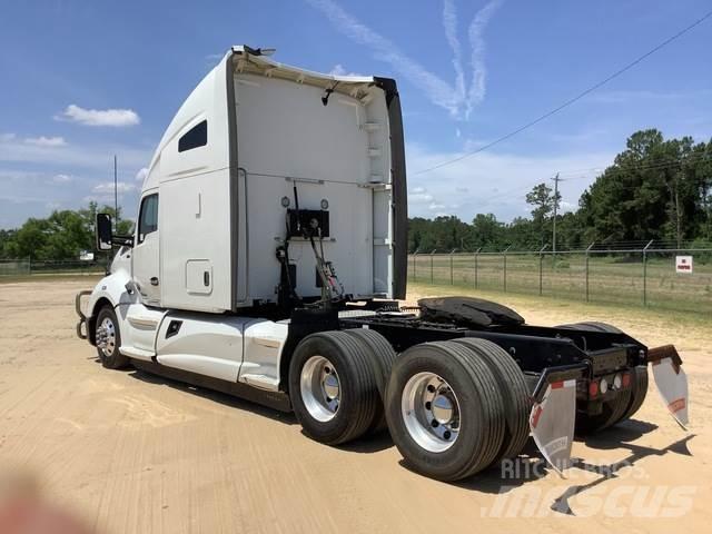 Kenworth T680 Tractor Units