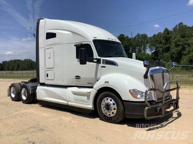 Kenworth T680 Tractor Units