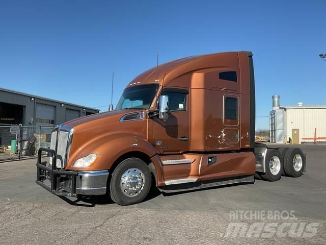 Kenworth T680 Tractor Units