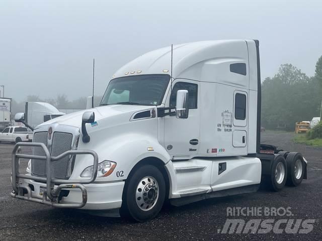 Kenworth T680 Tractor Units