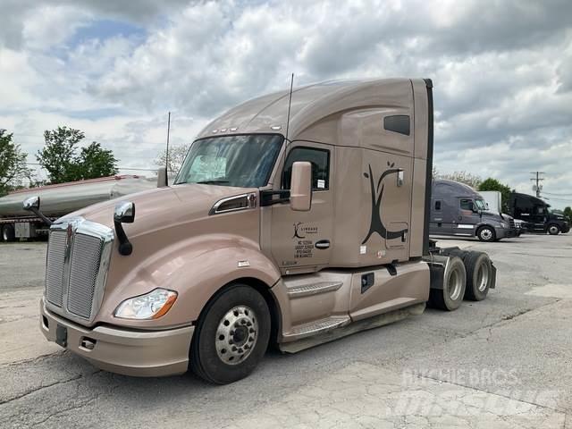 Kenworth T680 Tractor Units