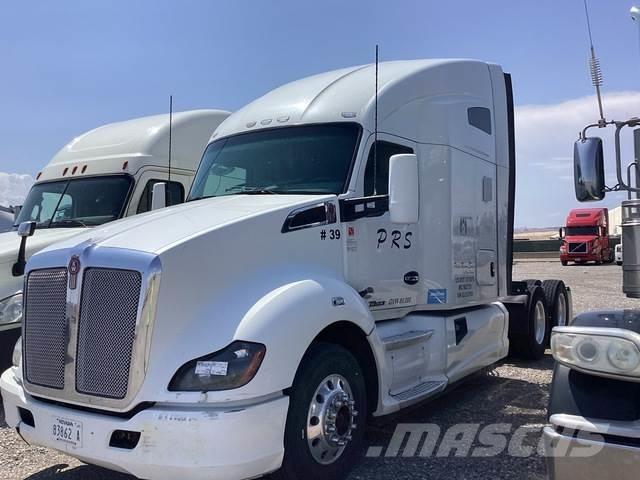 Kenworth T680 Tractor Units