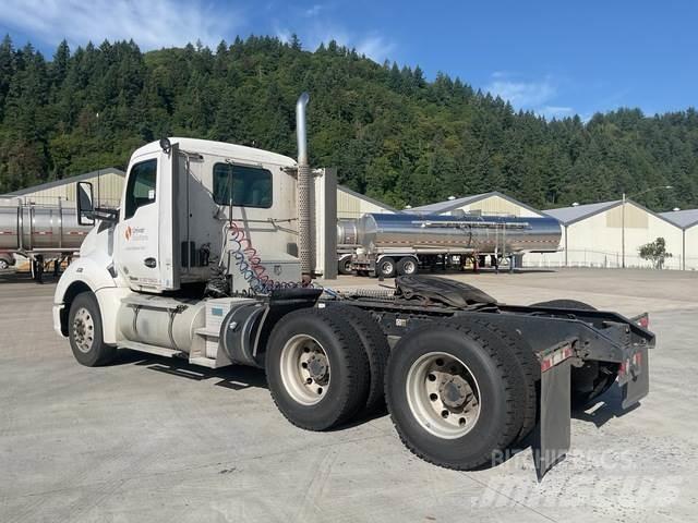 Kenworth T680 Tractor Units