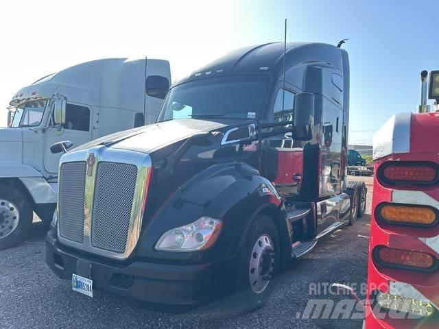Kenworth T680 Tractor Units