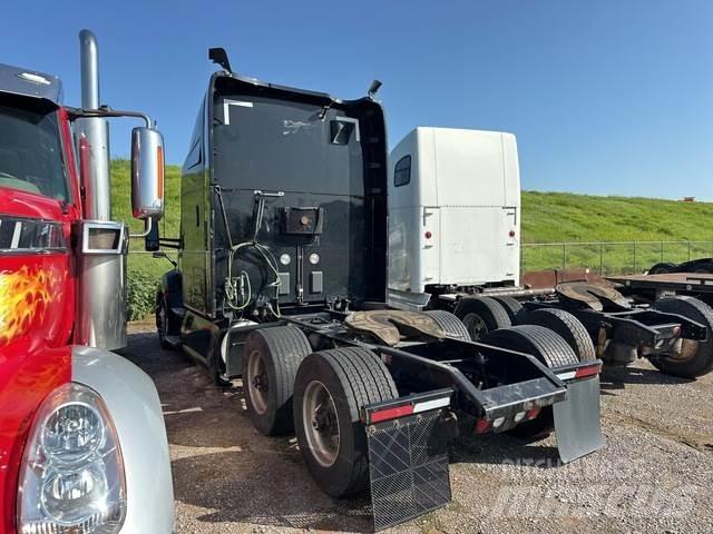 Kenworth T680 Tractor Units