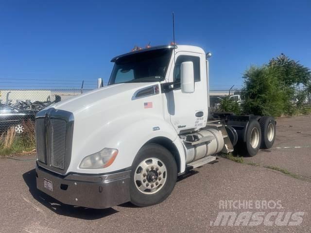 Kenworth T680 Tractor Units