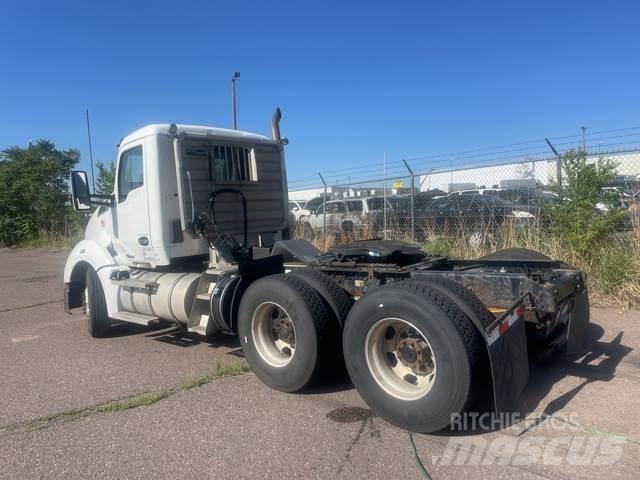 Kenworth T680 Tractor Units