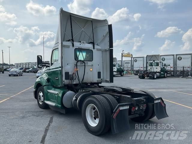 Kenworth T680 Tractor Units