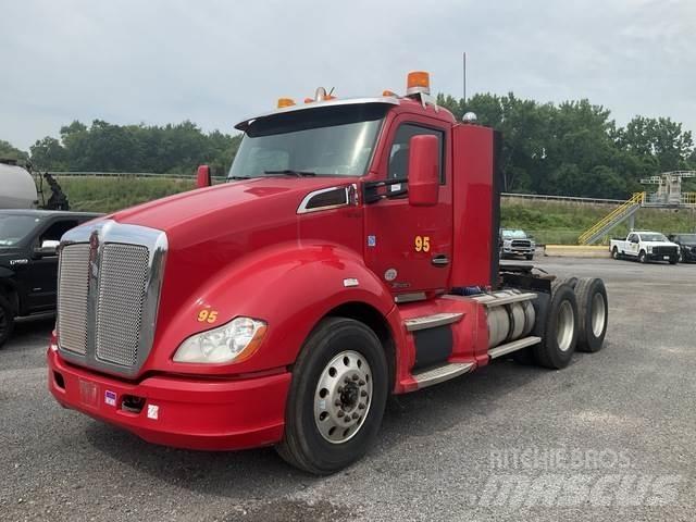 Kenworth T680 Tractor Units