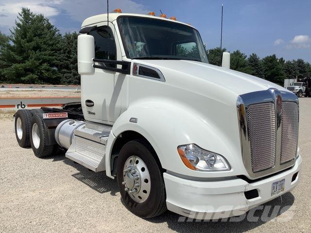 Kenworth T680 Tractor Units