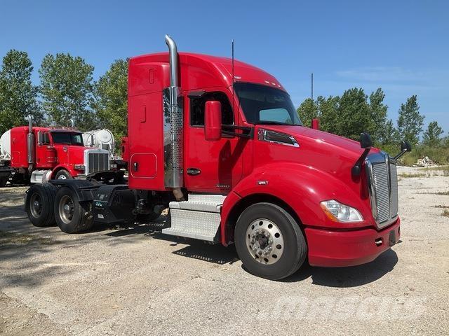 Kenworth T680 Tractor Units