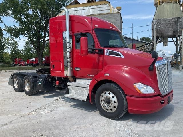 Kenworth T680 Tractor Units