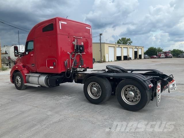 Kenworth T680 Tractor Units