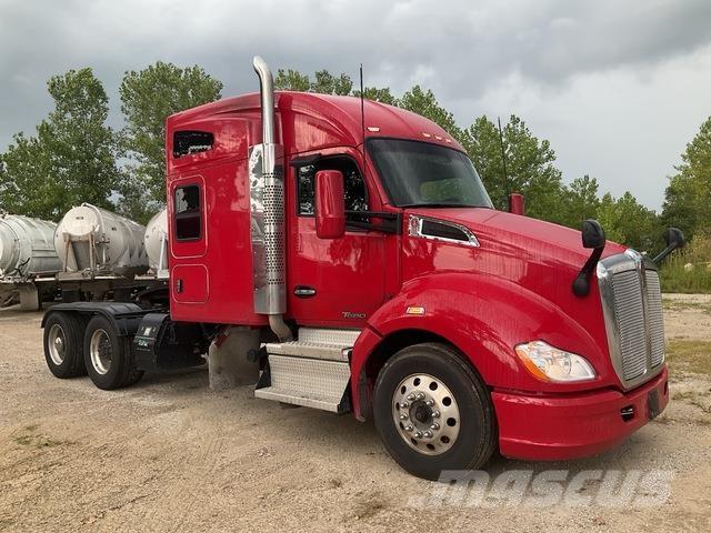 Kenworth T680 Tractor Units