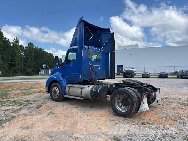 Kenworth T680 Tractor Units