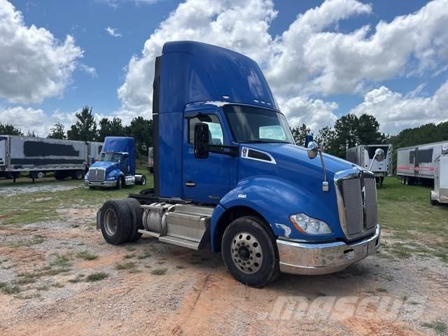 Kenworth T680 Tractor Units