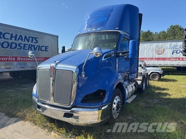 Kenworth T680 Tractor Units