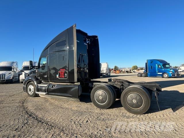 Kenworth T680 Tractor Units