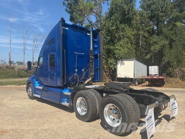 Kenworth T680 Tractor Units