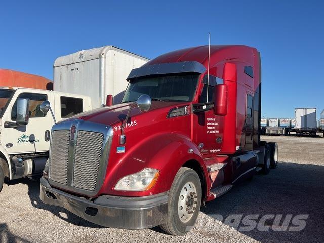 Kenworth T680 Tractor Units