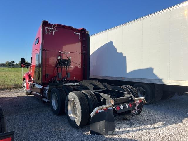 Kenworth T680 Tractor Units