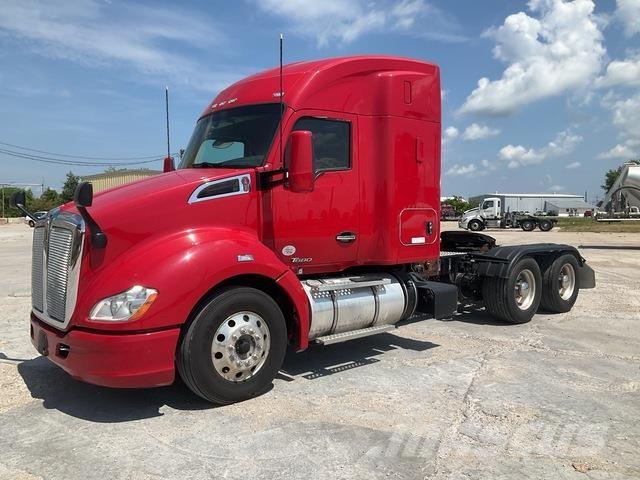 Kenworth T680 Tractor Units