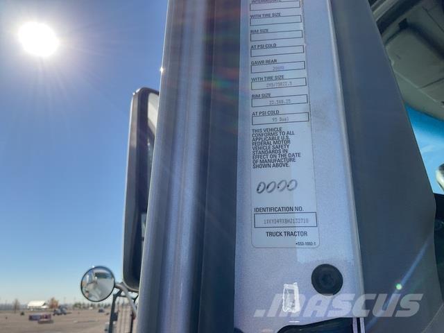 Kenworth T680 Tractor Units