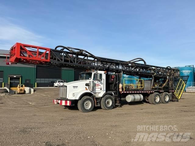 Kenworth T800 Mobile drill rig trucks