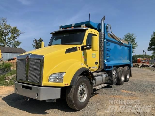 Kenworth T800 Tipper trucks