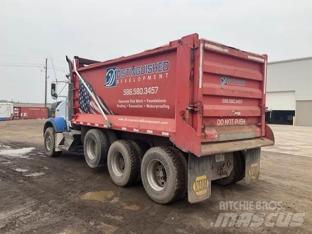 Kenworth T800 Tipper trucks