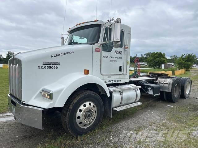 Kenworth T800 Tractor Units