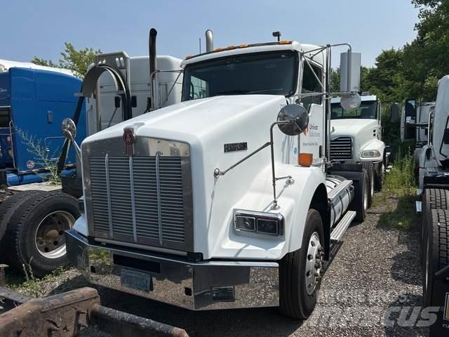 Kenworth T800 Tractor Units
