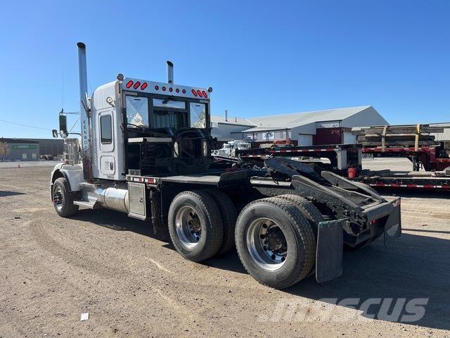 Kenworth T800 Recovery vehicles