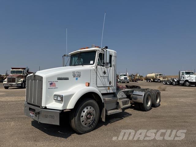 Kenworth T800B Tractor Units