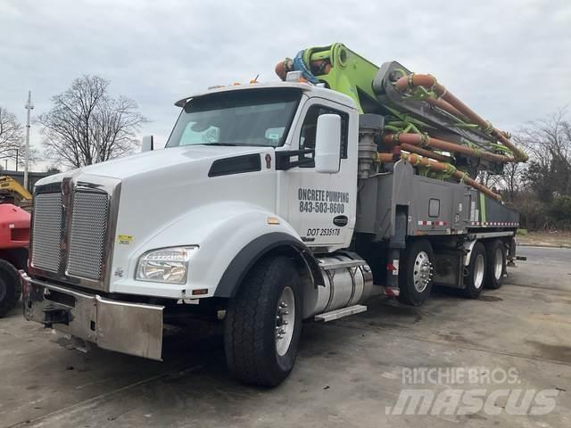 Kenworth T880 Concrete pump trucks