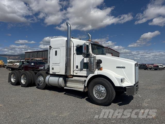 Kenworth T880 Tractor Units