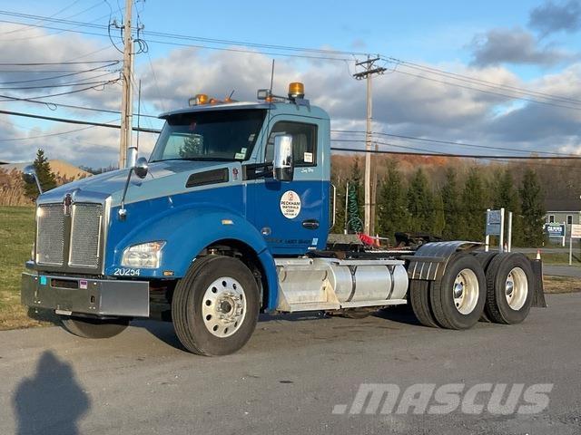 Kenworth T880 Tractor Units