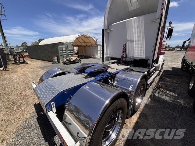 Kenworth T909 Tractor Units