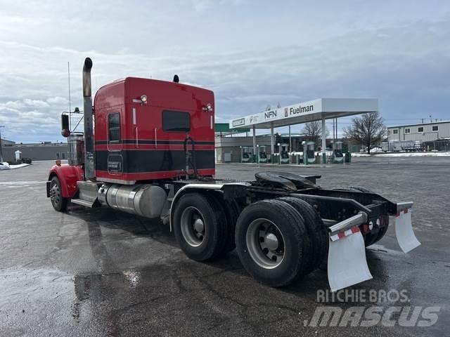 Kenworth W900 Tractor Units