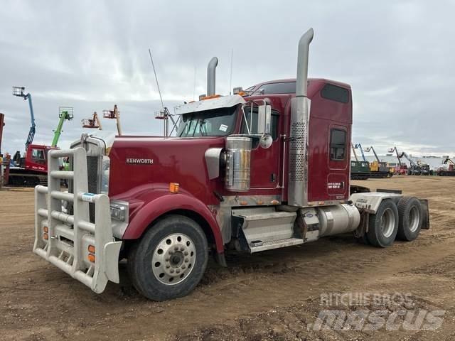 Kenworth W900 Tractor Units