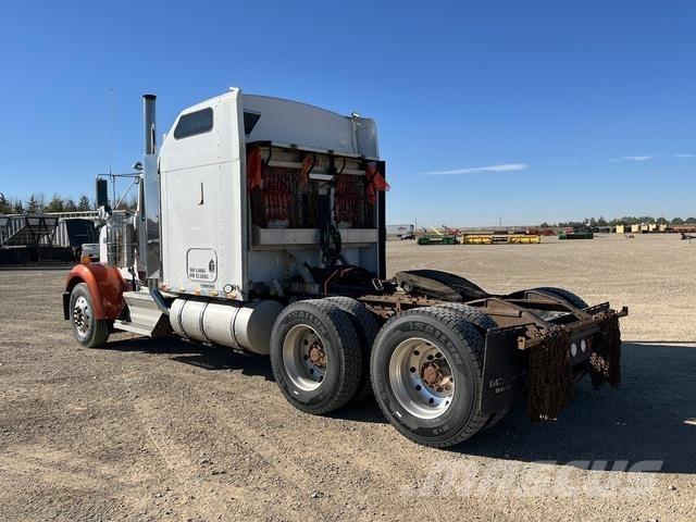 Kenworth W900 Tractor Units