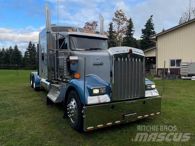 Kenworth W900L Tractor Units