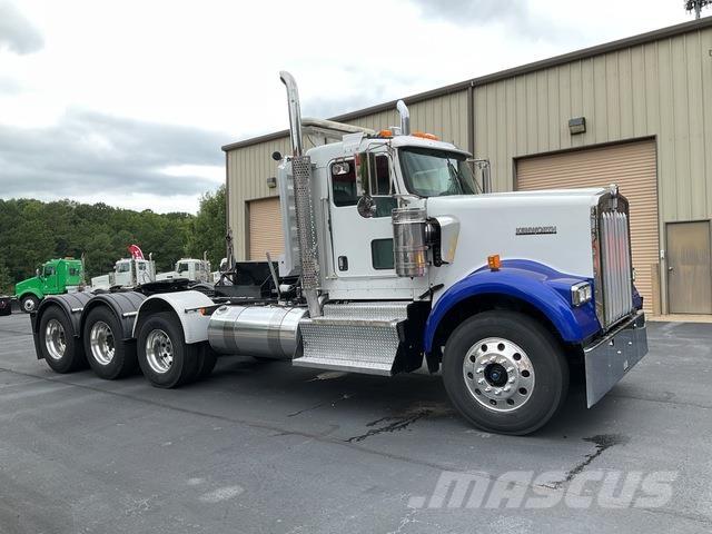 Kenworth W900L Tractor Units