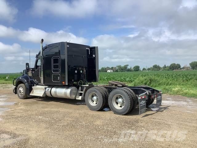 Kenworth W990 Tractor Units