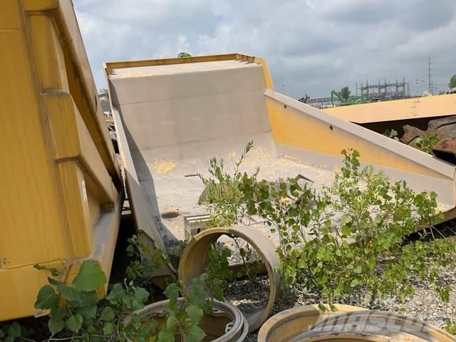 Komatsu  Box body