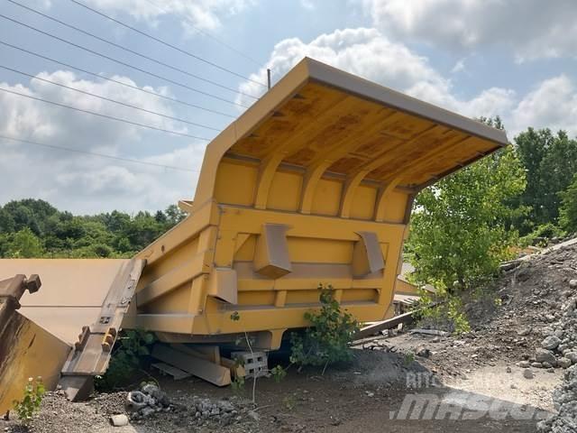 Komatsu  Box body